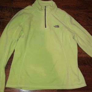 Women’s 1/4 zip  fleece the north face pullover